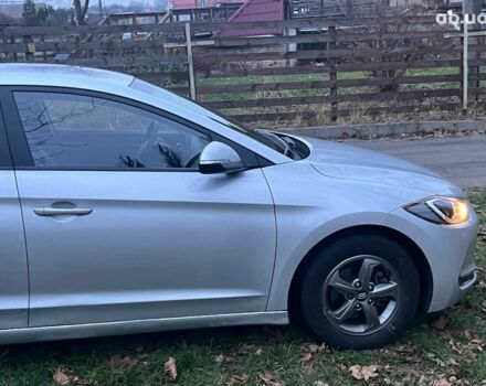 Серый Хендай Аванте, объемом двигателя 1.6 л и пробегом 189 тыс. км за 11690 $, фото 13 на Automoto.ua