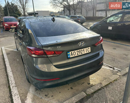 Серый Хендай Аванте, объемом двигателя 1.6 л и пробегом 185 тыс. км за 11800 $, фото 7 на Automoto.ua