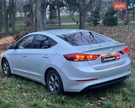 Серый Хендай Аванте, объемом двигателя 1.6 л и пробегом 189 тыс. км за 11690 $, фото 7 на Automoto.ua