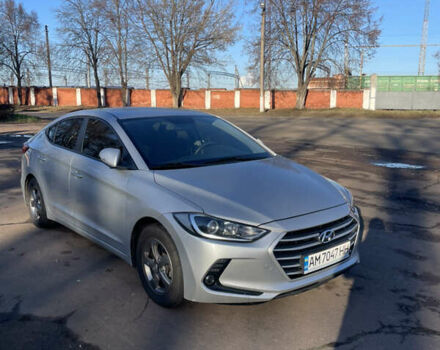 Сірий Хендай Аванте, об'ємом двигуна 1.6 л та пробігом 159 тис. км за 9700 $, фото 2 на Automoto.ua