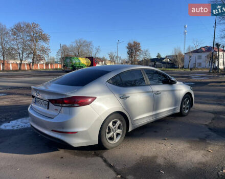 Сірий Хендай Аванте, об'ємом двигуна 1.6 л та пробігом 159 тис. км за 9700 $, фото 7 на Automoto.ua