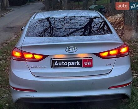 Серый Хендай Аванте, объемом двигателя 1.6 л и пробегом 189 тыс. км за 11690 $, фото 10 на Automoto.ua