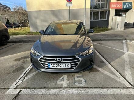 Хендай Аванте 2016 в Ужгороде на Automoto.ua Серый Хендай Аванте, объемом двигателя 1.6 л и пробегом 185 тыс. км за 11800 $, фото 1 на Automoto.ua