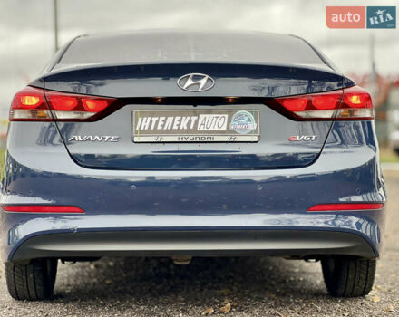 Синій Хендай Аванте, об'ємом двигуна 1.6 л та пробігом 231 тис. км за 12300 $, фото 11 на Automoto.ua