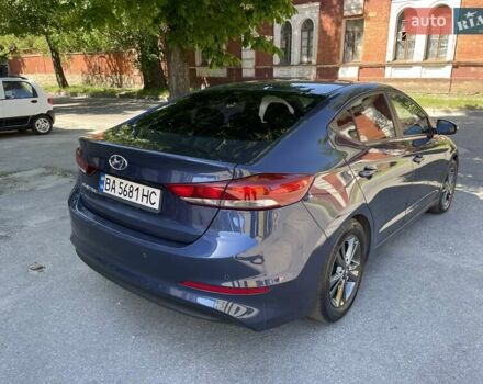 Синий Хендай Аванте, объемом двигателя 1.6 л и пробегом 160 тыс. км за 11999 $, фото 5 на Automoto.ua