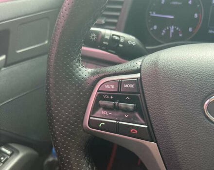 Синий Хендай Аванте, объемом двигателя 1.6 л и пробегом 130 тыс. км за 11500 $, фото 17 на Automoto.ua