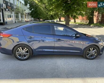 Синий Хендай Аванте, объемом двигателя 1.6 л и пробегом 160 тыс. км за 11999 $, фото 4 на Automoto.ua