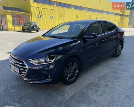 Синий Хендай Аванте, объемом двигателя 1.6 л и пробегом 160 тыс. км за 11999 $, фото 10 на Automoto.ua