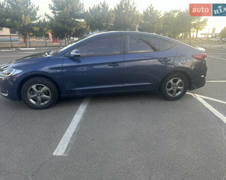 Синий Хендай Аванте, объемом двигателя 1.58 л и пробегом 160 тыс. км за 10300 $, фото 6 на Automoto.ua