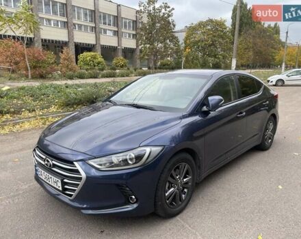 Синий Хендай Аванте, объемом двигателя 1.6 л и пробегом 160 тыс. км за 11999 $, фото 19 на Automoto.ua