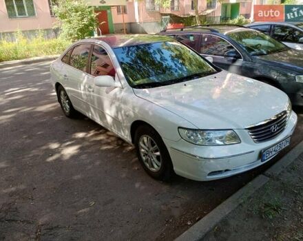 Белый Хендай Азера, объемом двигателя 2.7 л и пробегом 208 тыс. км за 6300 $, фото 1 на Automoto.ua