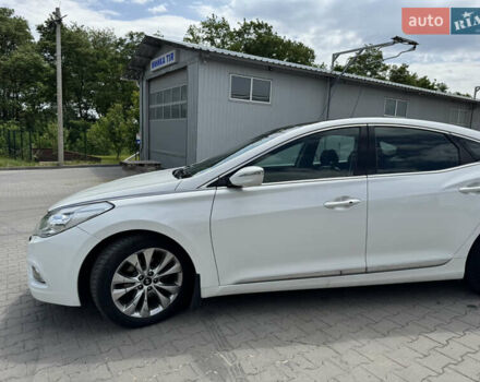 Белый Хендай Азера, объемом двигателя 3 л и пробегом 178 тыс. км за 9899 $, фото 7 на Automoto.ua