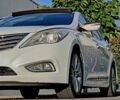 Белый Хендай Азера, объемом двигателя 3 л и пробегом 167 тыс. км за 9900 $, фото 4 на Automoto.ua