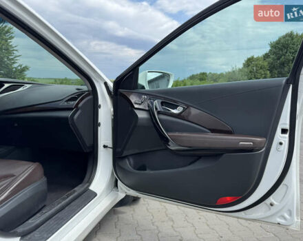 Белый Хендай Азера, объемом двигателя 3 л и пробегом 178 тыс. км за 9899 $, фото 12 на Automoto.ua