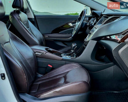 Белый Хендай Азера, объемом двигателя 3 л и пробегом 167 тыс. км за 9900 $, фото 28 на Automoto.ua