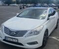Белый Хендай Азера, объемом двигателя 3 л и пробегом 126 тыс. км за 7038 $, фото 1 на Automoto.ua