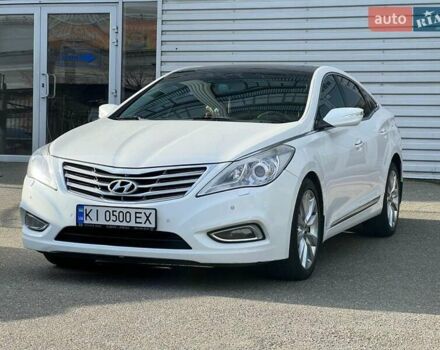 Белый Хендай Азера, объемом двигателя 3 л и пробегом 173 тыс. км за 13499 $, фото 4 на Automoto.ua