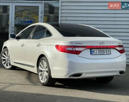 Белый Хендай Азера, объемом двигателя 3 л и пробегом 173 тыс. км за 13499 $, фото 6 на Automoto.ua