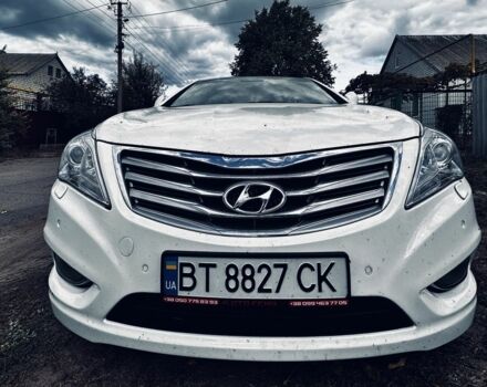 Белый Хендай Азера, объемом двигателя 3 л и пробегом 120 тыс. км за 10500 $, фото 8 на Automoto.ua