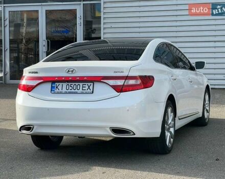 Белый Хендай Азера, объемом двигателя 3 л и пробегом 173 тыс. км за 13499 $, фото 8 на Automoto.ua