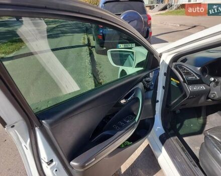 Белый Хендай Азера, объемом двигателя 3.3 л и пробегом 164 тыс. км за 11000 $, фото 11 на Automoto.ua