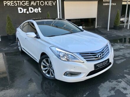 Білий Хендай Азера, об'ємом двигуна 3 л та пробігом 109 тис. км за 14500 $, фото 1 на Automoto.ua