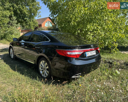 Черный Хендай Азера, объемом двигателя 3 л и пробегом 181 тыс. км за 12200 $, фото 6 на Automoto.ua