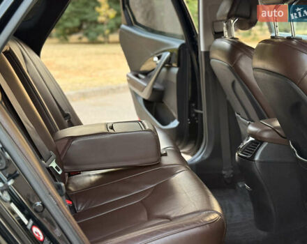 Черный Хендай Азера, объемом двигателя 3.3 л и пробегом 189 тыс. км за 9800 $, фото 12 на Automoto.ua