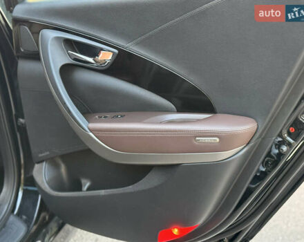 Черный Хендай Азера, объемом двигателя 3.3 л и пробегом 189 тыс. км за 9800 $, фото 13 на Automoto.ua