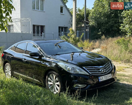 Черный Хендай Азера, объемом двигателя 3 л и пробегом 181 тыс. км за 12200 $, фото 2 на Automoto.ua