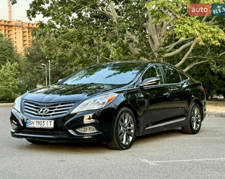 Черный Хендай Азера, объемом двигателя 3.3 л и пробегом 189 тыс. км за 9800 $, фото 3 на Automoto.ua