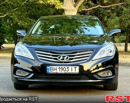 Чорний Хендай Азера, об'ємом двигуна 3.3 л та пробігом 189 тис. км за 9500 $, фото 1 на Automoto.ua