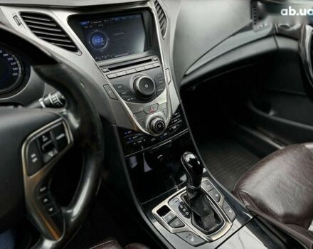 Хендай Азера, объемом двигателя 3 л и пробегом 189 тыс. км за 9800 $, фото 29 на Automoto.ua