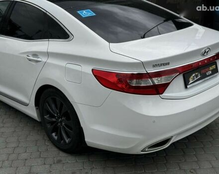Хендай Азера, объемом двигателя 3 л и пробегом 189 тыс. км за 9800 $, фото 13 на Automoto.ua