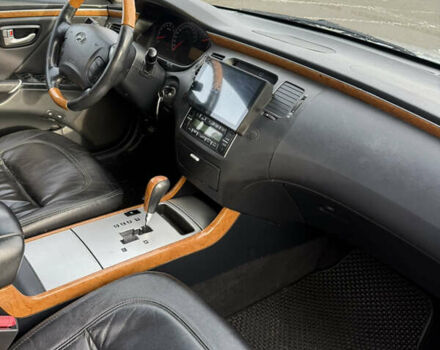 Серый Хендай Азера, объемом двигателя 3.3 л и пробегом 350 тыс. км за 4850 $, фото 4 на Automoto.ua