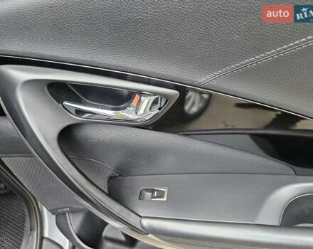 Сірий Хендай Азера, об'ємом двигуна 3 л та пробігом 196 тис. км за 9550 $, фото 21 на Automoto.ua