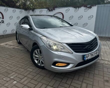 Серый Хендай Азера, объемом двигателя 3 л и пробегом 179 тыс. км за 10500 $, фото 1 на Automoto.ua