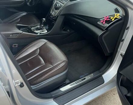 Сірий Хендай Азера, об'ємом двигуна 3 л та пробігом 197 тис. км за 12500 $, фото 14 на Automoto.ua