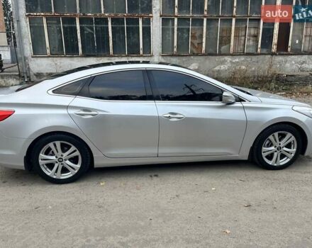 Сірий Хендай Азера, об'ємом двигуна 3 л та пробігом 197 тис. км за 12500 $, фото 7 на Automoto.ua