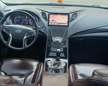 Серый Хендай Азера, объемом двигателя 3 л и пробегом 200 тыс. км за 263 $, фото 12 на Automoto.ua