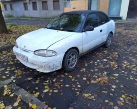 Белый Хендай Купе, объемом двигателя 0 л и пробегом 196 тыс. км за 450 $, фото 1 на Automoto.ua