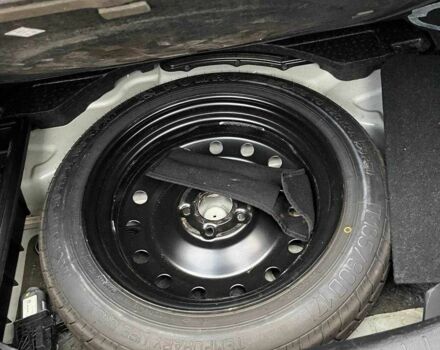 Белый Хендай Купе, объемом двигателя 2 л и пробегом 113 тыс. км за 11500 $, фото 8 на Automoto.ua