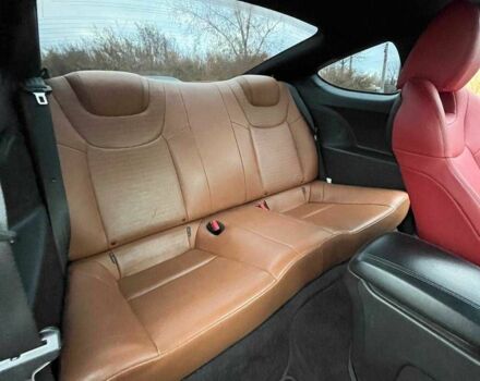 Белый Хендай Купе, объемом двигателя 2 л и пробегом 113 тыс. км за 11500 $, фото 17 на Automoto.ua