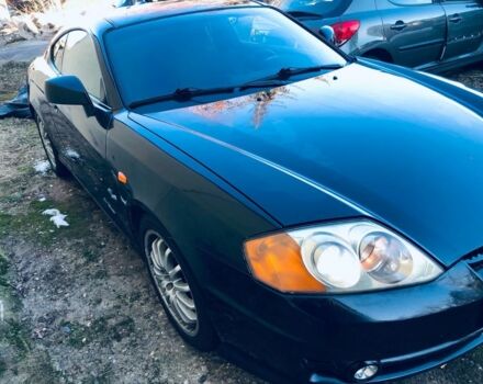 Черный Хендай Купе, объемом двигателя 2 л и пробегом 250 тыс. км за 3788 $, фото 2 на Automoto.ua