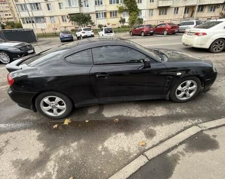 Чорний Хендай Купе, об'ємом двигуна 2 л та пробігом 112 тис. км за 5999 $, фото 8 на Automoto.ua