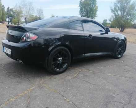 Черный Хендай Купе, объемом двигателя 2 л и пробегом 210 тыс. км за 5800 $, фото 7 на Automoto.ua