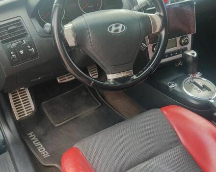 Черный Хендай Купе, объемом двигателя 2 л и пробегом 210 тыс. км за 5800 $, фото 14 на Automoto.ua