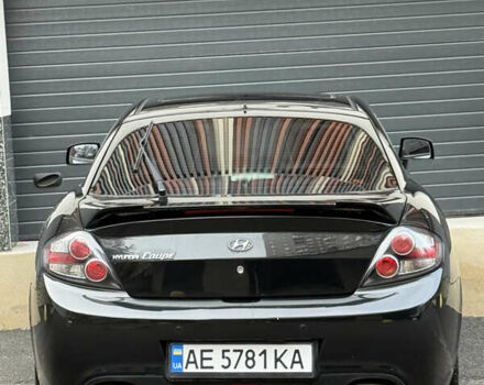 Черный Хендай Купе, объемом двигателя 2.66 л и пробегом 110 тыс. км за 4499 $, фото 11 на Automoto.ua