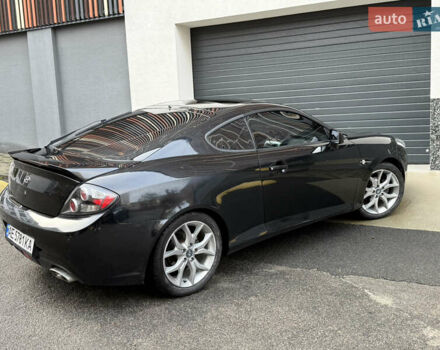 Черный Хендай Купе, объемом двигателя 2.66 л и пробегом 110 тыс. км за 4499 $, фото 9 на Automoto.ua