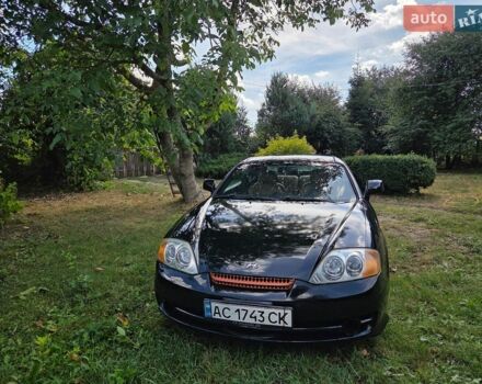Черный Хендай Купе, объемом двигателя 2 л и пробегом 390 тыс. км за 3500 $, фото 1 на Automoto.ua